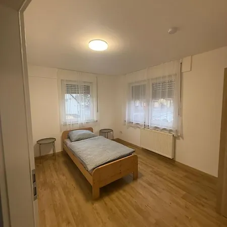 Schlafen An Der Donau Cozy,zentral 5min Legoland & Stadtmitte, Flussblick , Familyfriendly Apartament