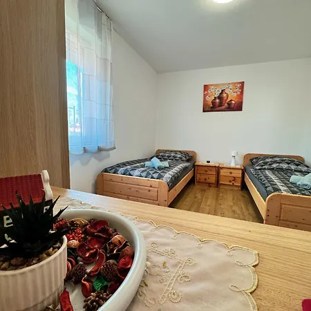 Schlafen An Der Donau Cozy,zentral 5min Legoland & Stadtmitte, Flussblick , Familyfriendly